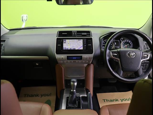 TOYOTA LANDCRUISER PRADO 2022 Image 31