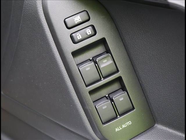 TOYOTA LANDCRUISER PRADO 2022 Image 31