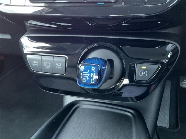 TOYOTA PRIUS 2022 Image 31