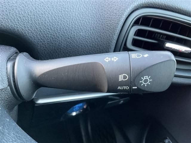 TOYOTA PRIUS 2022 Image 31