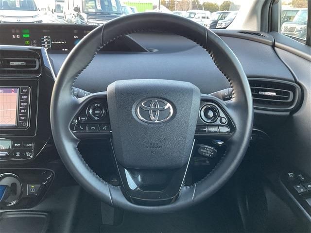 TOYOTA PRIUS 2022 Image 31