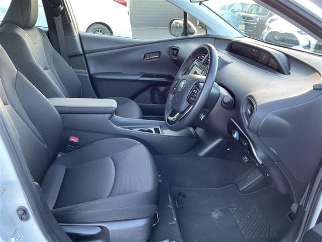 TOYOTA PRIUS 2022 Image 31