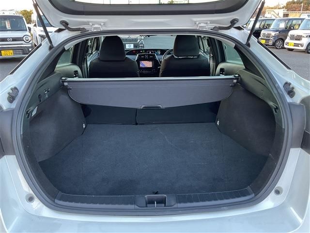 TOYOTA PRIUS 2022 Image 31