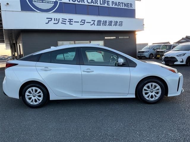 TOYOTA PRIUS 2022 Image 31