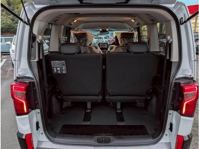 MITSUBISHI DELICA D:5 4WD 2025 Image 31