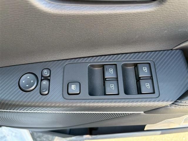 MITSUBISHI DELICA D:5 4WD 2025 Image 31