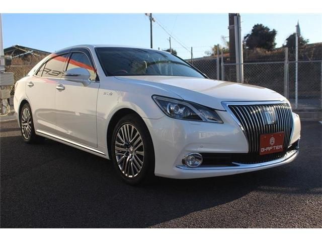 TOYOTA CROWN MAJESTA HYBRID 2014 Image 31
