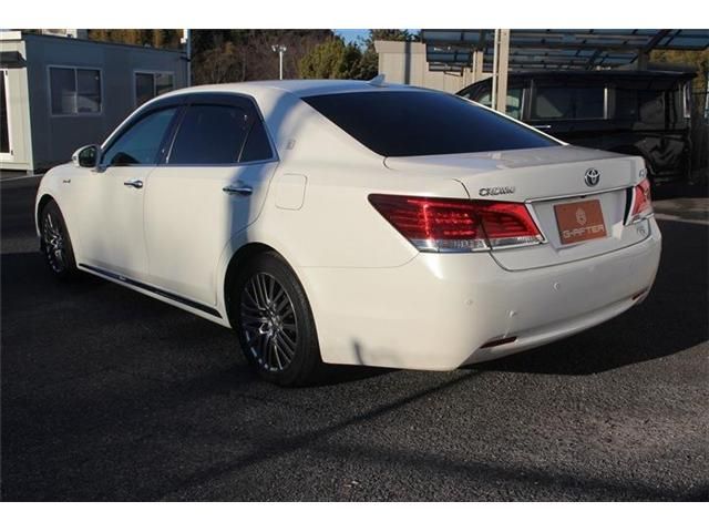 TOYOTA CROWN MAJESTA HYBRID 2014 Image 31