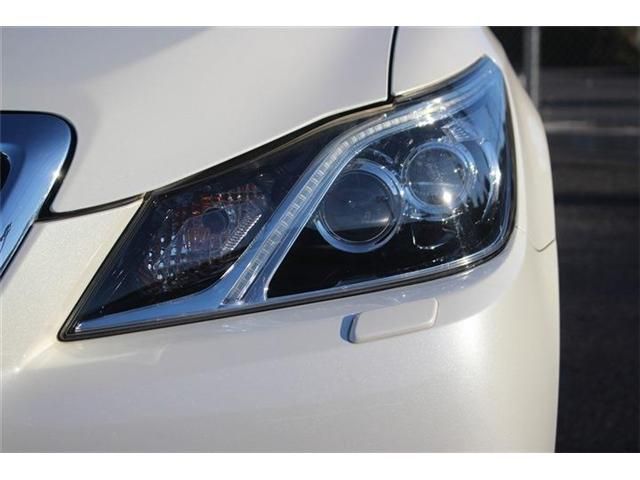 TOYOTA CROWN MAJESTA HYBRID 2014 Image 31