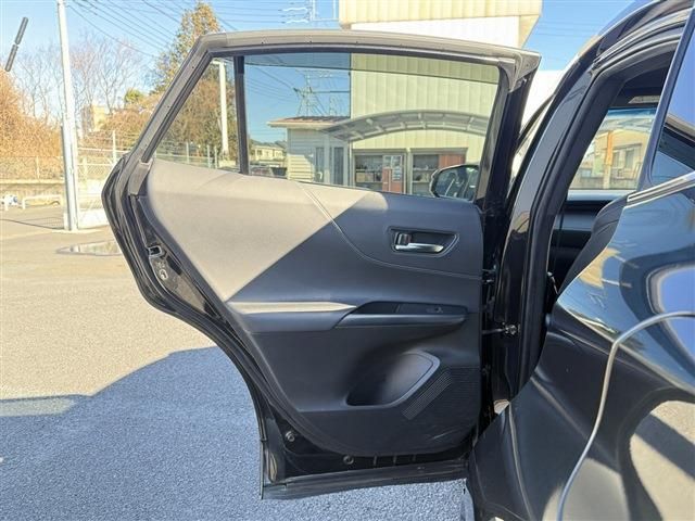 TOYOTA HARRIER HYBRID 2020 Image 31