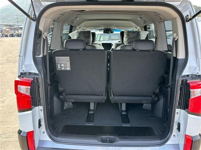 MITSUBISHI DELICA D:5 4WD 2025 Image 31