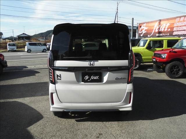 HONDA N BOX CUSTOM 2022 Image 31
