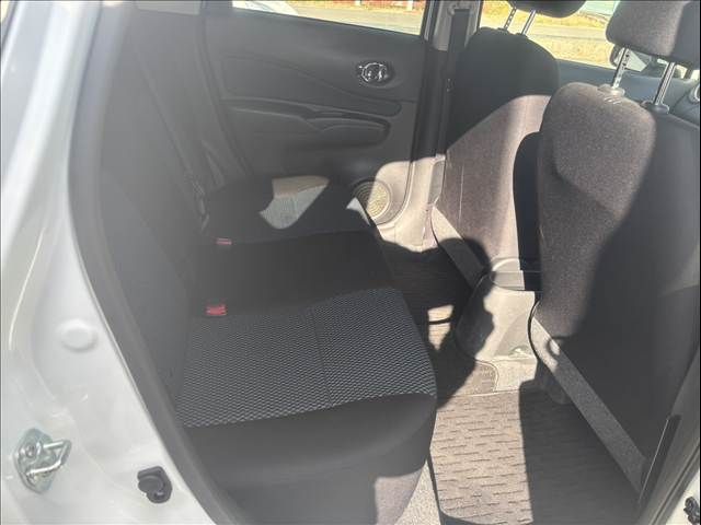 NISSAN NOTE 2013 Image 31