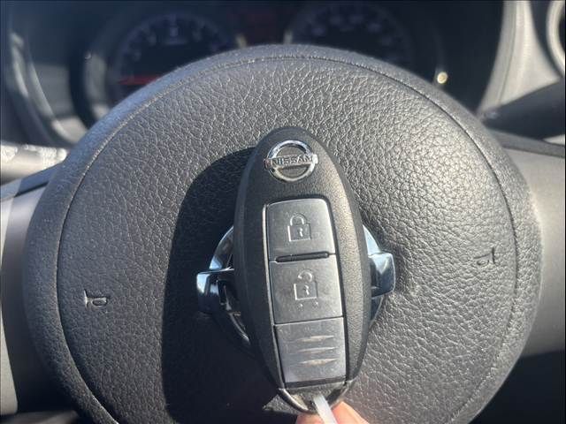 NISSAN NOTE 2013 Image 31