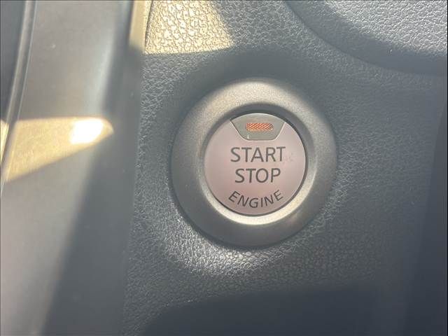 NISSAN NOTE 2013 Image 31