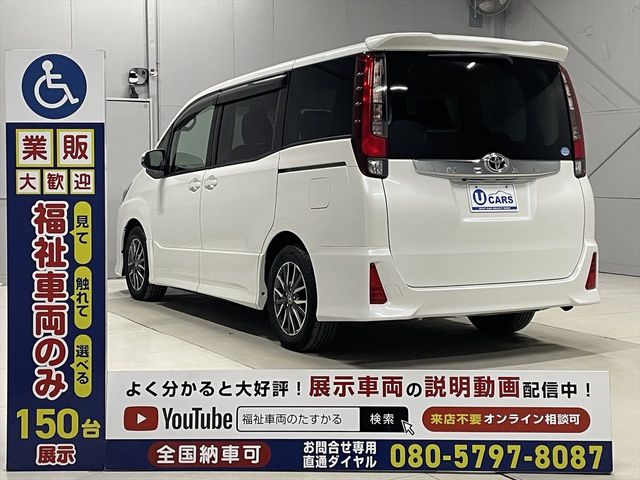 TOYOTA NOAH 2016 Image 31