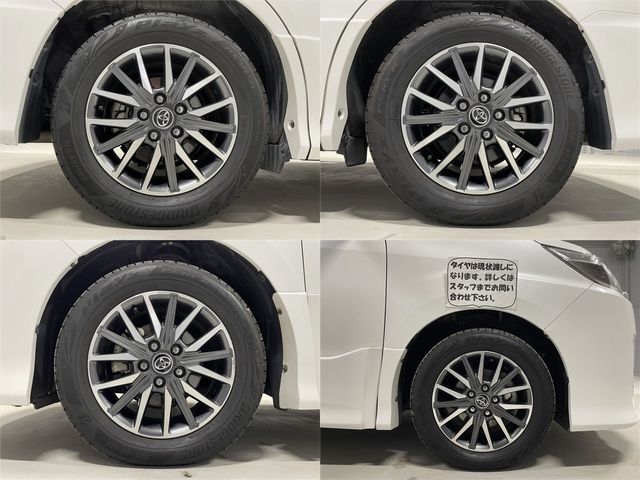 TOYOTA NOAH 2016 Image 31