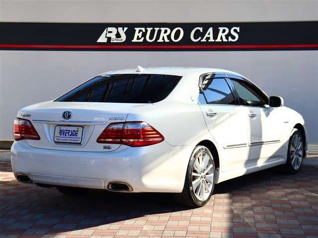 TOYOTA CROWN SEDAN HYBRID 2010 Image 31