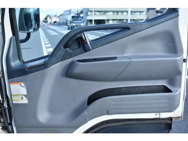 MITSUBISHI CANTER 2013 Image 31