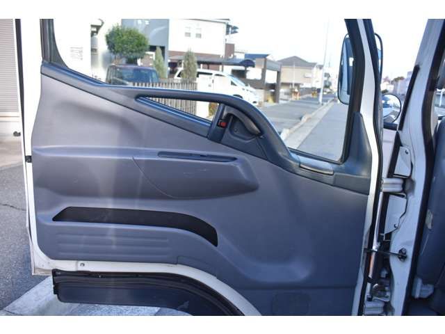 MITSUBISHI CANTER 2013 Image 31