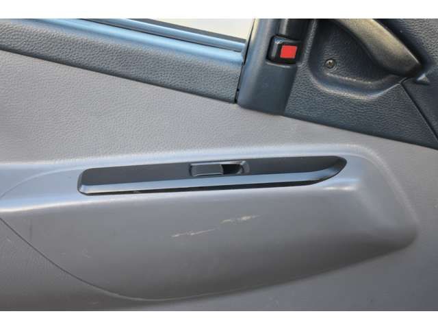 MITSUBISHI CANTER 2013 Image 31