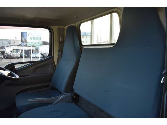 MITSUBISHI CANTER 2013 Image 31