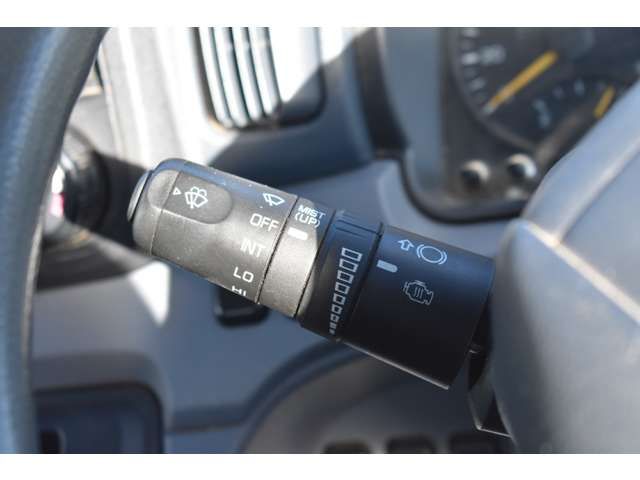 MITSUBISHI CANTER 2013 Image 31