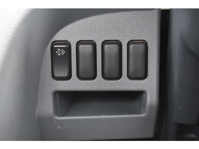 MITSUBISHI CANTER 2013 Image 31