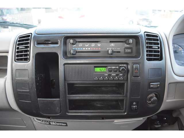 TOYOTA DYNA 2011 Image 31