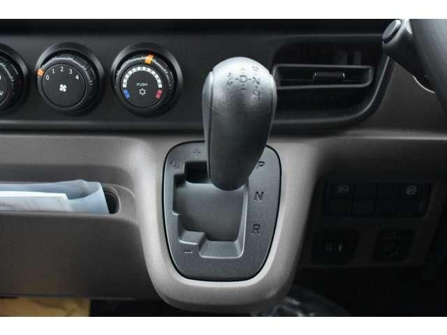 MITSUBISHI CANTER 2025 Image 31