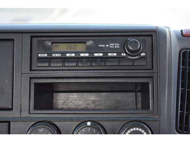 MITSUBISHI CANTER 2013 Image 31