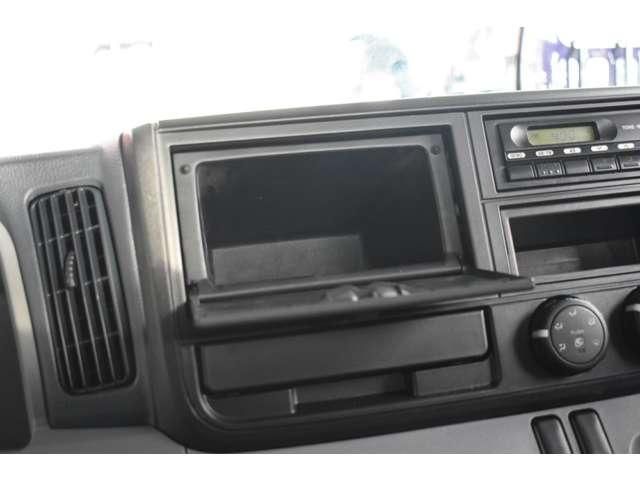 MITSUBISHI CANTER 2013 Image 31