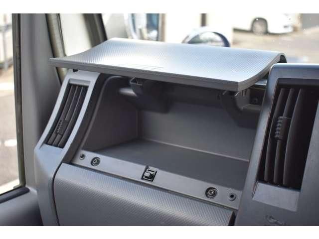 ISUZU ELF 2008 Image 31