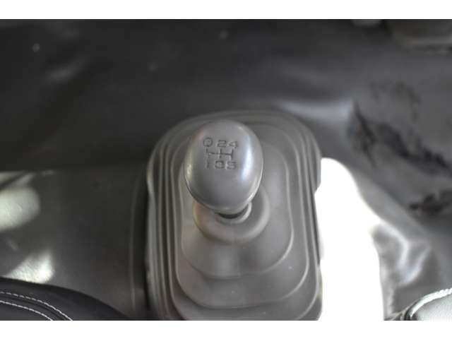 HINO DUTRO 2005 Image 31