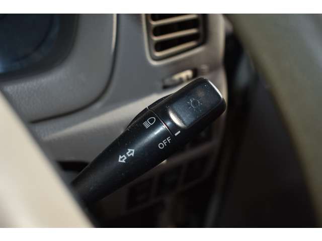 HINO DUTRO 2005 Image 31