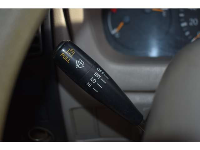 HINO DUTRO 2005 Image 31