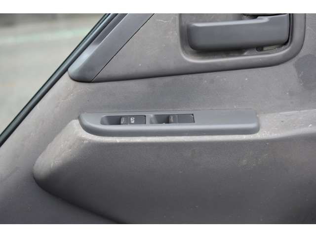 ISUZU ELF 2014 Image 31