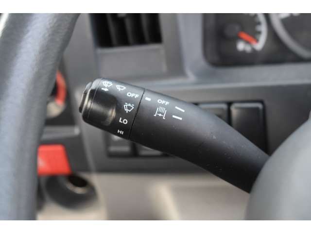 ISUZU ELF 2014 Image 31