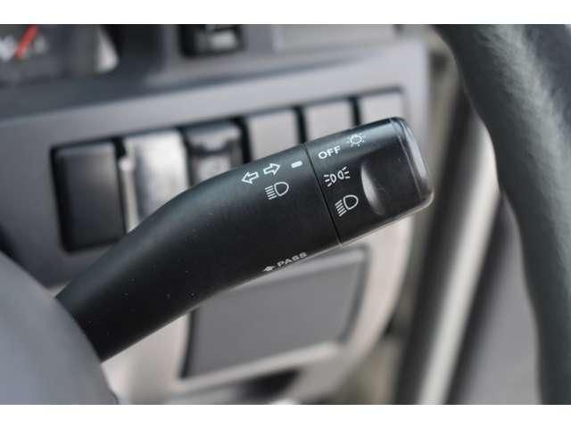 ISUZU ELF 2014 Image 31