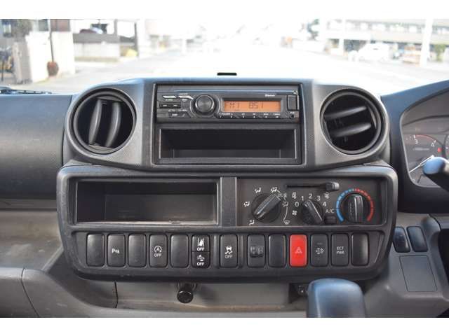 TOYOTA DYNA 2020 Image 31