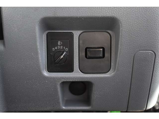 MITSUBISHI CANTER 2008 Image 31