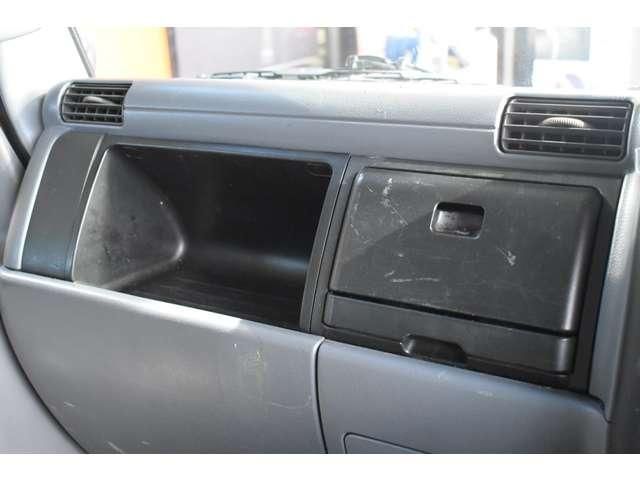 MITSUBISHI CANTER 2008 Image 31