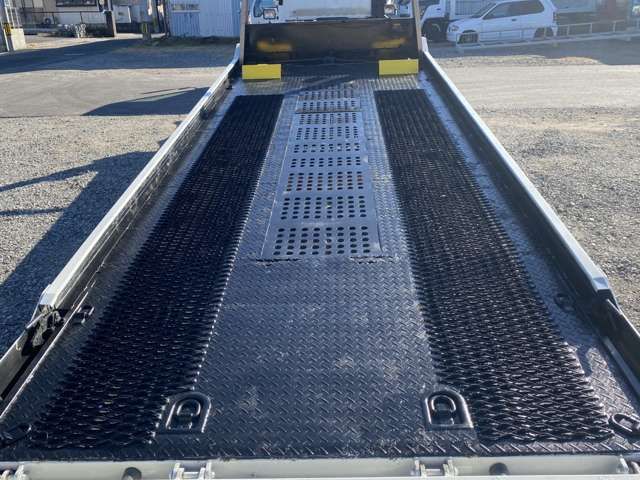 ISUZU ELF 2012 Image 31