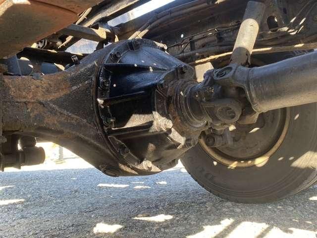 ISUZU ELF 2012 Image 31