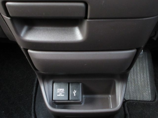 HONDA FREED PLUS HYBRID 2020 Image 31