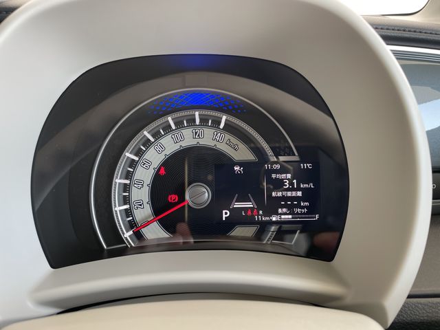 SUZUKI WAGON R SMILE 2025 Image 31