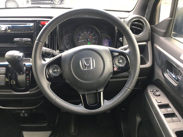 HONDA N-WGN CUSTOM 2017 Image 31