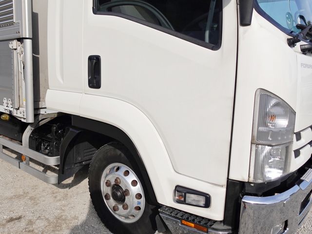 ISUZU FORWARD 2019 Image 31