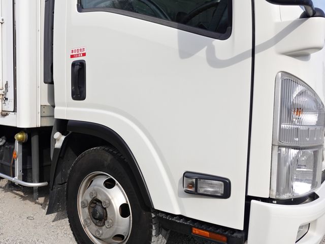 ISUZU ELF 2016 Image 31