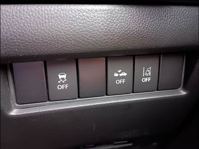 SUZUKI SWIFT 2019 Image 31